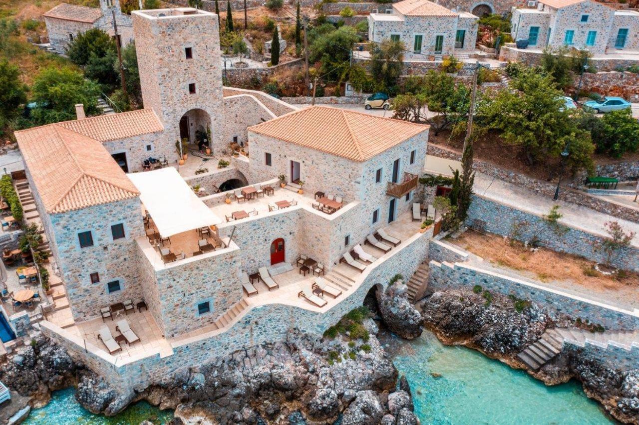 Pirgos Mavromichali Limeni Exterior foto